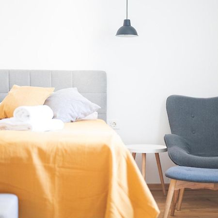 Wally Apartments By Flat White - With Elevator 萨格勒布 外观 照片