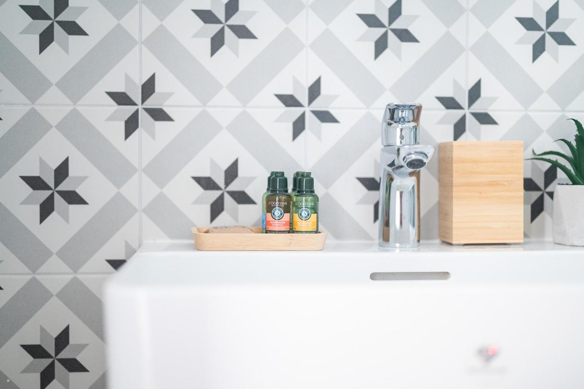 Wally Apartments By Flat White - With Elevator 萨格勒布 外观 照片
