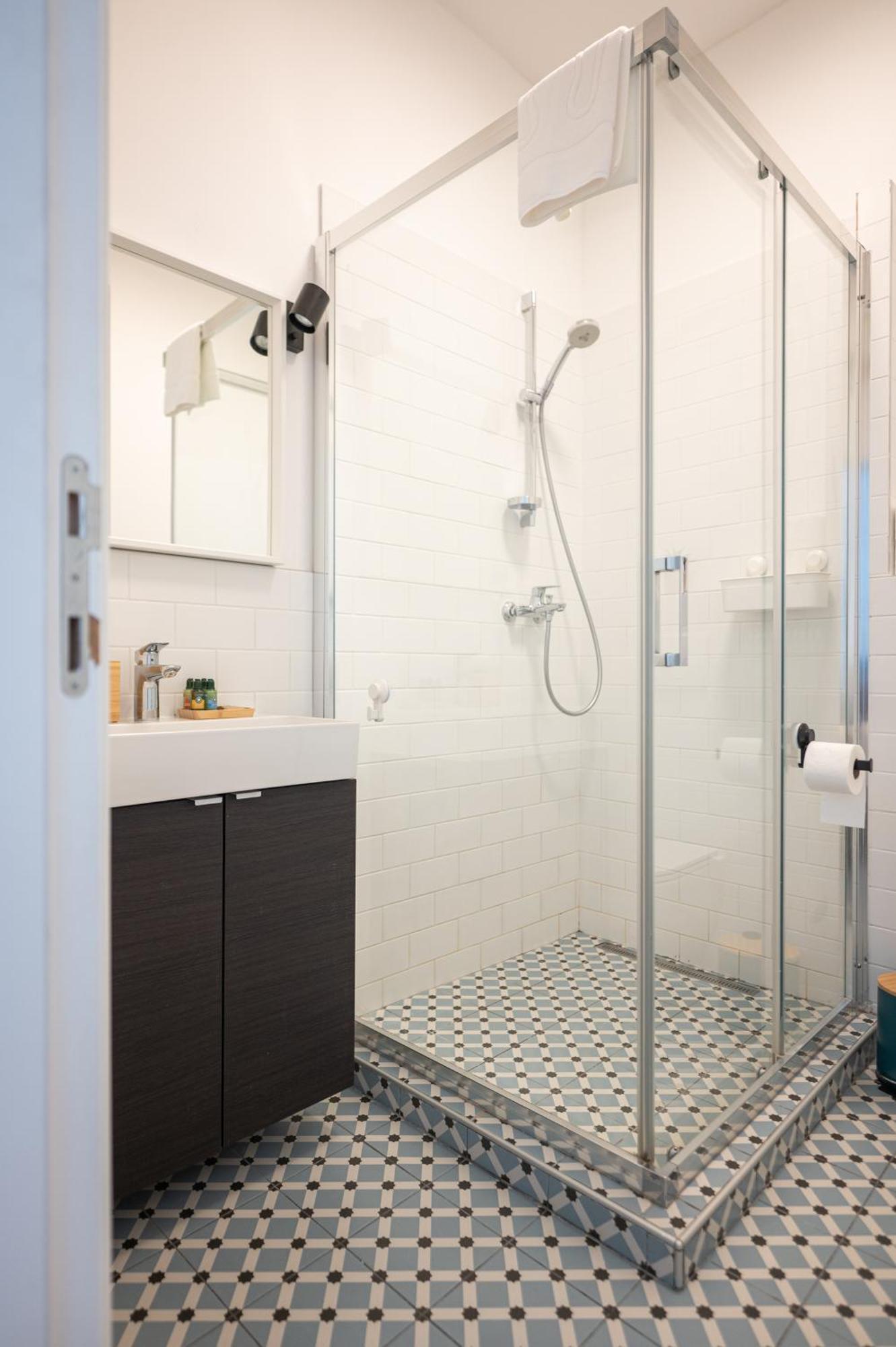 Wally Apartments By Flat White - With Elevator 萨格勒布 外观 照片